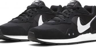 Nike Venture Runner