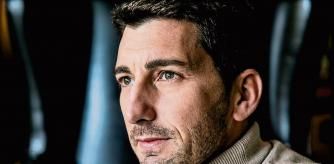 foto XAVIER CERVERA 24/03/2022 Oriol Mitjà Villar (Barcelona, 1980) es un médico investigador español especializado en medicina interna y enfermedades infecciosas, especializado en la erradicación de la enfermedad tropical del pian.1​ Entre 2010-2020 desarrolló desde el centro médico de Lihir, en Papúa Nueva Guinea, un tratamiento efectivo contra el pian basado en la azitromicina. Fue galardonado con el Premio Princesa de Girona en la categoría de investigación científica.2​ El 2020, desde el Instituto de Investigación Germans Trias i Pujol, trabaja contra la pandemia de coronavirus SARS-CoV-2 que afecta al mundo desde noviembre de 2019 (vive entre Arenys de Munt, y Papua Nueva Guinea)