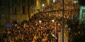 La Via Laietana de Barcelona, completamente llena de manifestantes en diciembre del 2007