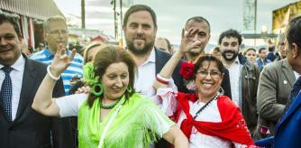 02 - 05 - 2015 / Barcelona - Forum / Ambiente feria abril 2015 / Foto: Llibert Teixido - Oriol Junqueras ERC visita feria abril