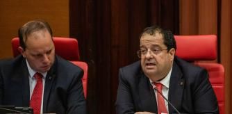 El conseller de Interior Joan Ignasi  Elena, comparece en la comisión de Interior del Parlament.