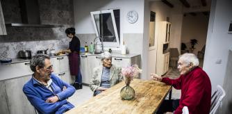 12 - 12 - 2019 / Barcelona / Pis de la Comunitat de Sant Egidi per persones grans que viuen soles C/Regomir, 6 BCN / Foto: Llibert Teixidó