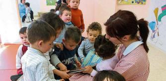 FOTO DIGITAL VICENÇ LLURBA LV 110204 GUARDERIA INFANTIL SANT SALVADOR BARRI DE SANT SALVADOR TARRAGONA