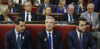 Moreno Bonilla, Alfonso Rueda y Pere Aragonés, presidentes autonómicos de Andalucía, Galicia y Catalunya, en el Senado.