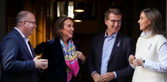 Alberto Núñez Feijóo junto a Cuca Gamarra, Miguel Tellado y Carmen Fúnez