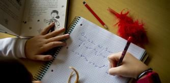 FOTO ALEX GARCIA ALUMNO DE 8 AÃ#{emoji}145;OS CON PROBLEMAS DE DISLEXIA. FOTO ILUSTRACION 29/10/11