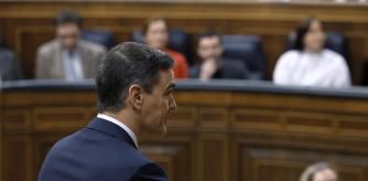 MADRID, 07/02/2024.- El presidente del Gobierno, Pedro Sánchez durante la sesión de control del Gobierno este miércoles celebrado en el Congreso en un ambiente político marcado por las tractoradas de los agricultores, la tramitación de la ley de Amnistía y la campaña electoral gallega. EFE/JJ Guillén