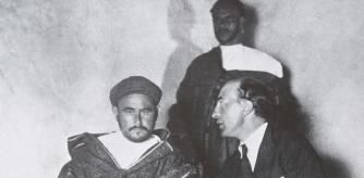 Luis de Oteyza (1883 - 1961) journalist, writer and poet. As Editor of La Libertad, he visited Morocco to meet with Abd el-Krim published his famous article 