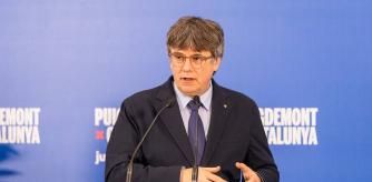 Carles Puigdemont, este lunes en una rueda de prensa