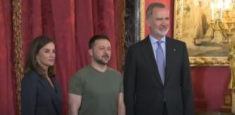 Los Reyes junto al presidente ucraniano Volodimir Zelenski