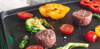 Podrás hacer cualquier tipo de alimentos a la plancha evitando las frituras que tanto gustan y poco aportan