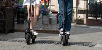 Su amortiguación doble mejora la conducción