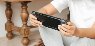 Podrás echar horas y horas a los mejores juegos del universo de Zelda o Super Mario Bros.