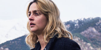 Laura Weissmahr, premio a la mejor interpretación femenina por su papel en 'salve María' de Mar Coll