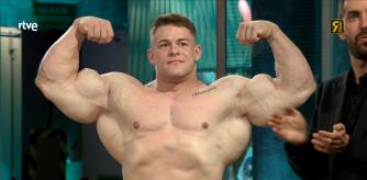 Joan Pradells comparte con David Broncano los retos que enfrenta debido a su impresionante físico