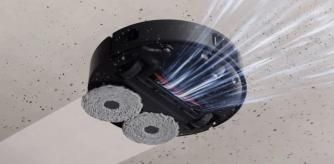 Dispone de doble mopa giratoria para mejorar el fregado