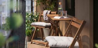 Sillas y mesas plegables para balcones pequeños