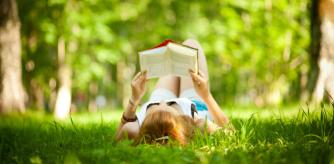 Aprovecha cualquier escapada para disfrutar las novelas cortas más absorbentes