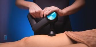 Estas pistolas de masaje muscular aumentarán tu recuperación y te ayudarán a prevenir lesiones