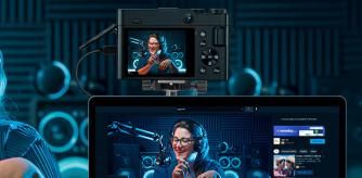 Una joven haciendo un streaming en Internet.