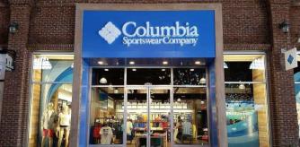 Columbia Woodburn II: El híbrido perfecto entre zapato de vestir y bota de montaña