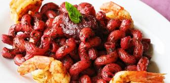 Amorelli con pesto de remolacha