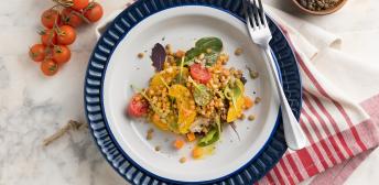 Ensalada de lentejas y melocotón