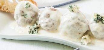 Albóndigas con salsa roquefort