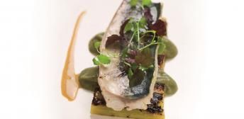 Caballa con berenjena