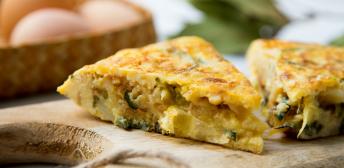 Tortilla de patatas y calabacín