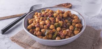 Garbanzos con jamón