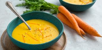 Crema de zanahoria, naranja y curry