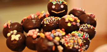 Piruletas de chocolate