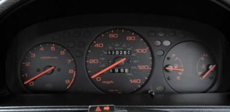 Se debe comprobar si ha habido una manipulación del cuentakilómetros antes de comprar un coche de segunda mano 