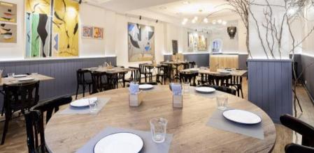 La sala del restaurante Sagrario Tradición