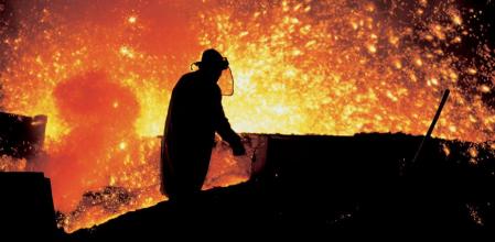 Altos hornos de la compañía de hierro y acero Třinec, en la República Checa