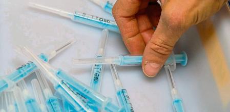 Dudas ante la vacuna: el impacto de una sociedad sin liderazgos