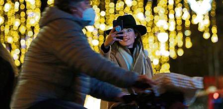 El ritmo actual de casos puede colapsar las ucis en Catalunya tras las vacaciones