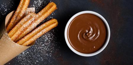 Chocolate a la taza con churros