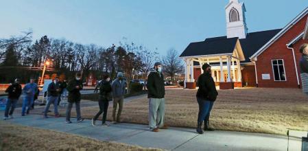 Trump desafía a la democracia