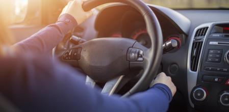 No hay que acelerar el coche nada más arrancarlo para evitar futuras averías&nbsp;&nbsp;