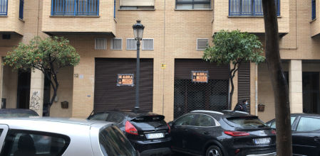 Local comercial en alquiler en una calle de la ciudad de València