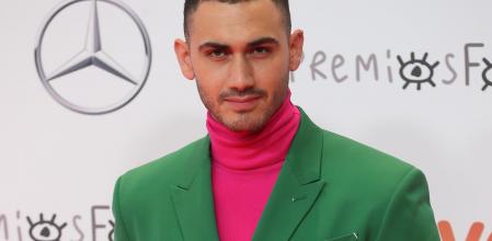 El actor Alejandro Speitzer en la alfombra roja de los Premios Forqué