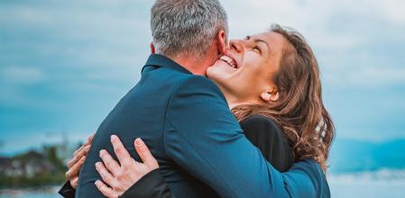 Hay muchas parejas que se gastan bromas para mantener el sentido del humor en la relación.