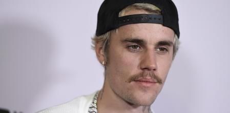 El cantante Justin Bieber en una premiere en los Angeles.