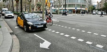 FOTO ALEX GARCIA GIRO OBLIGATORIO EN EL LATERAL DE AVINGUDA DIAGONAL LADO MAR HACIA EL CARRER MUNTANER 2021/02/16