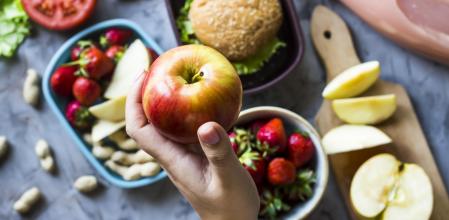 Incluir fruta en el menú diario