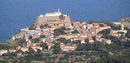 Los vecinos de la isla de Capraia se han convertido en sospechosos de un robo.