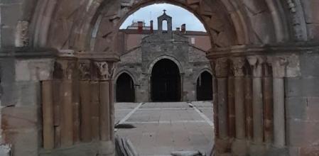 Iglesia de San Andrés de Aguilar de Campoo.