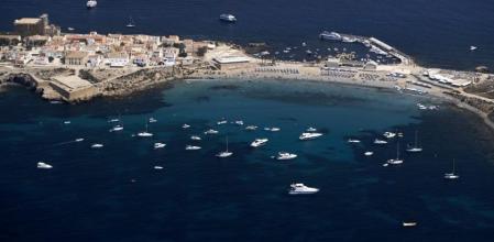 Panorámica de la isla de Tabarca.